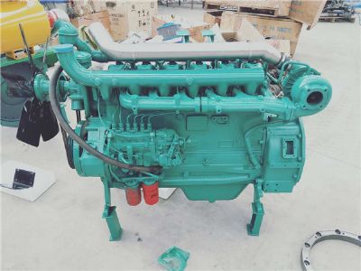 點擊查看詳細信息<br>標題：龍工30裝載機發(fā)動機 閱讀次數(shù)：1853