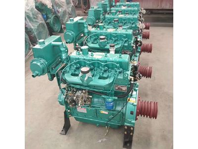 點擊查看詳細(xì)信息<br>標(biāo)題：4102船用65馬力 閱讀次數(shù)：1192