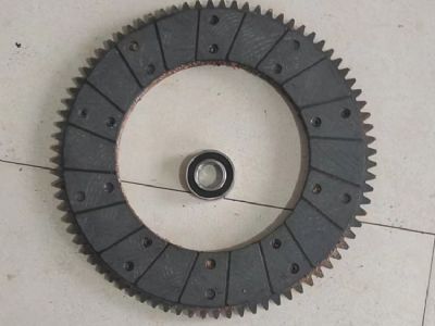 點(diǎn)擊查看詳細(xì)信息<br>標(biāo)題：濰柴6105離合器片 閱讀次數(shù)：1132